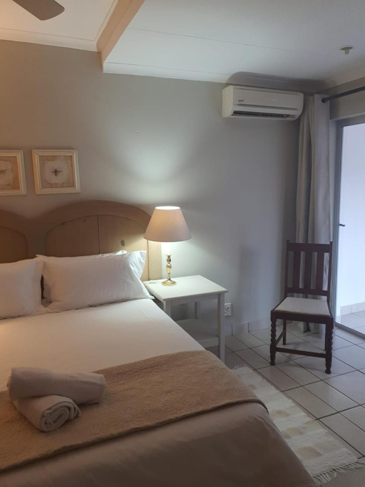 Pecan Farm Guesthouse Louis Trichardt Bagian luar foto