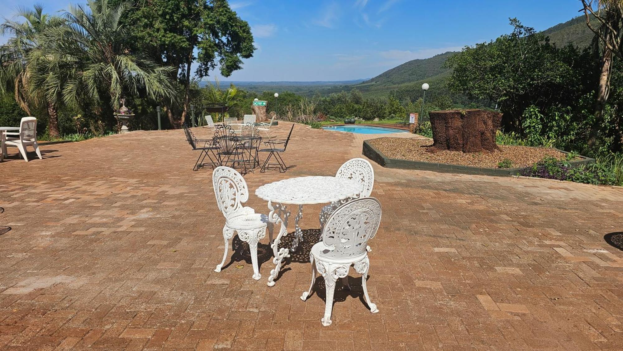 Pecan Farm Guesthouse Louis Trichardt Bagian luar foto