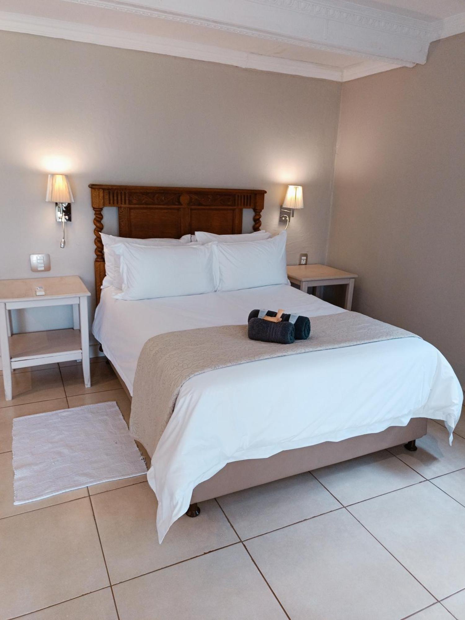Pecan Farm Guesthouse Louis Trichardt Bagian luar foto